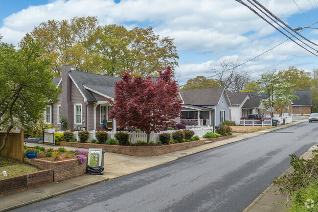 Homes in Polk are surrouned by colorful shade trees.