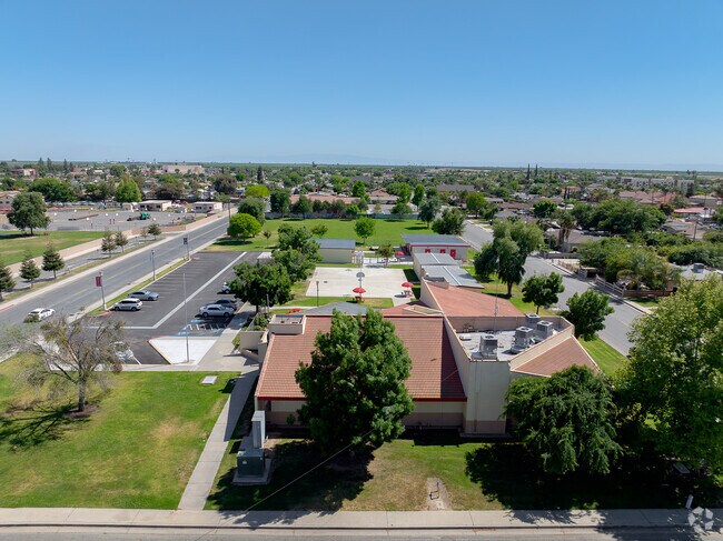 San Joaquin High School provides a safe, positive and nurturing environment for students.