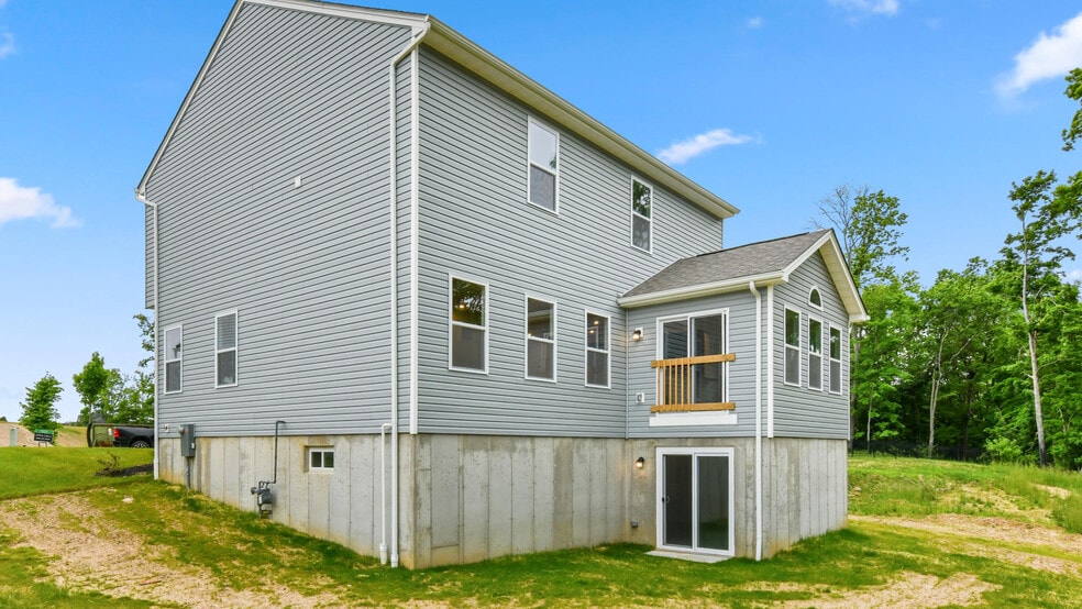 8762 Foxglove Ln, Cleves, OH 45002 - photo 1