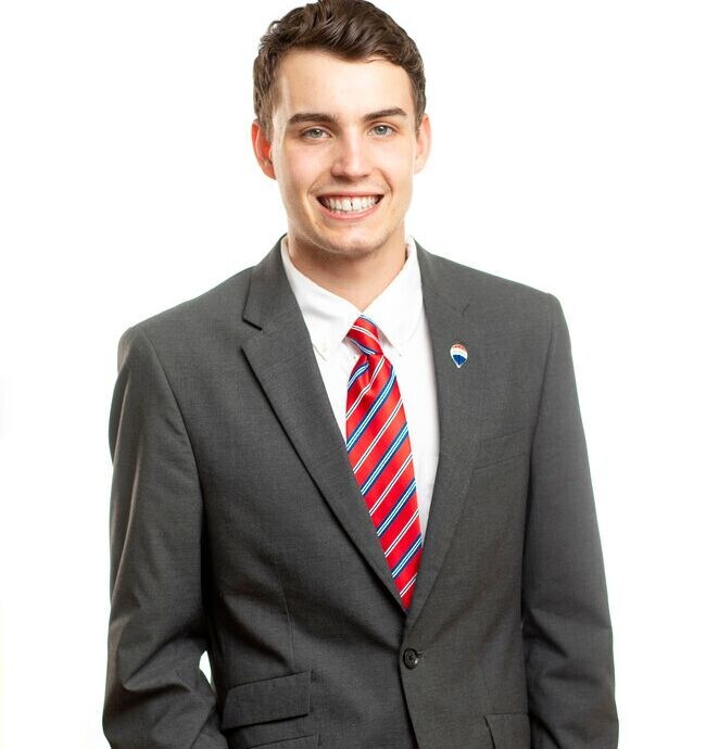 Elliot Campeau