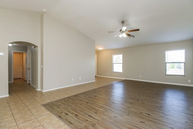 39433 N Parisi Cir, San Tan Valley, AZ 85140 - photo 5