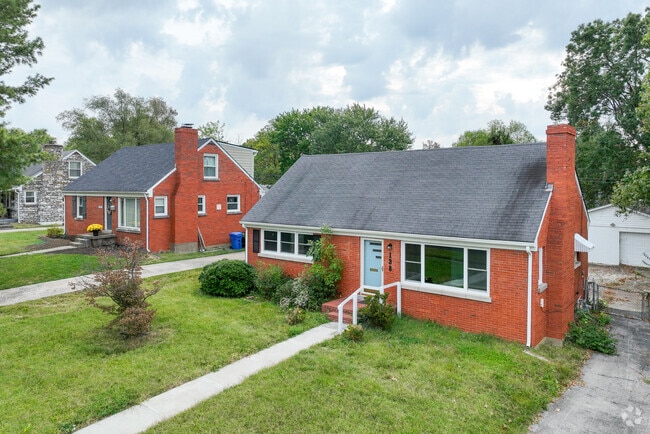 A row of ranch homes