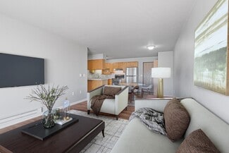 1670 Huckleberry Ave, Omro, WI 54963
