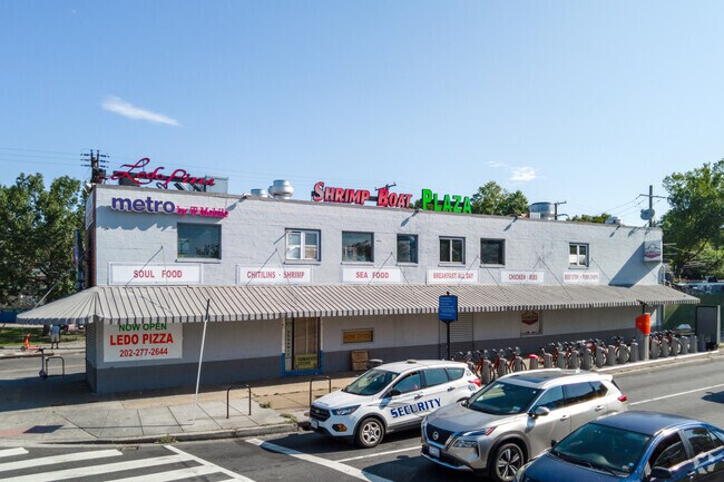 Shrimp Boat Plaza on E Capital St NE in Benning Heights houses Ledo Pizza, among other shops.