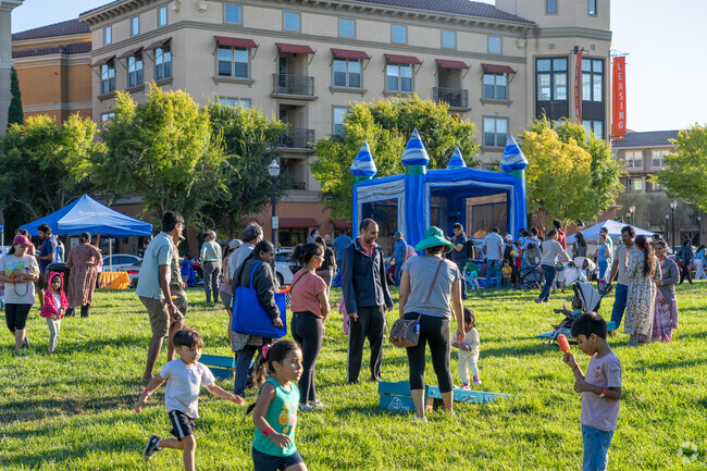 Bring the family to River Oaks Park for a day full of exciting activities and fun.