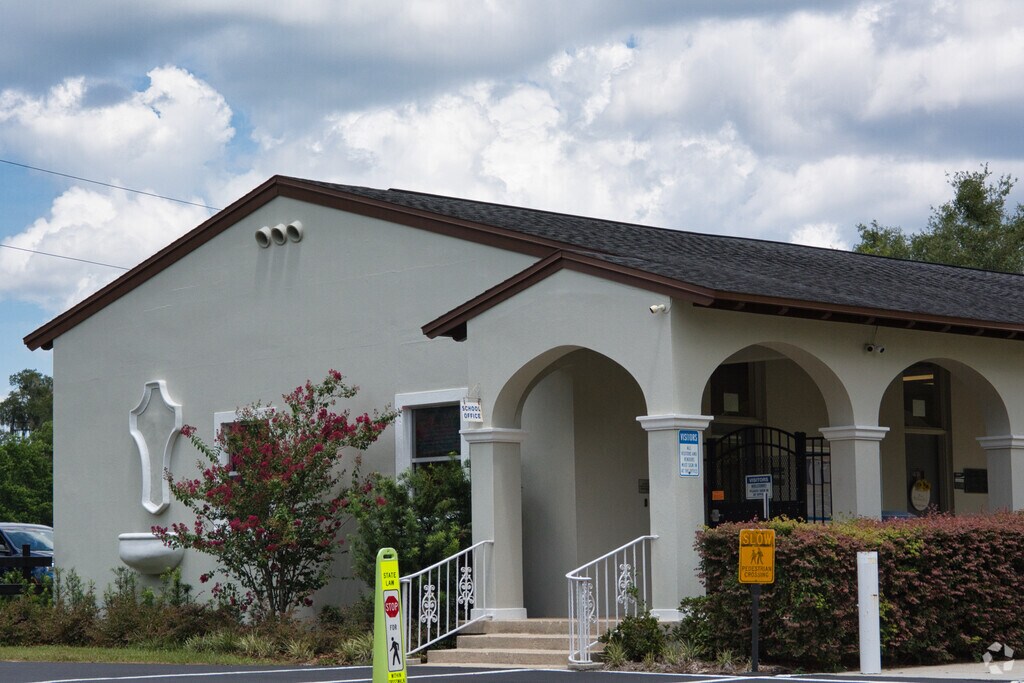 Hampden Dubose Academy in Zellwood.