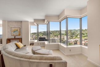 1414 SW 3rd Ave Unit 2703, Portland, OR 97201