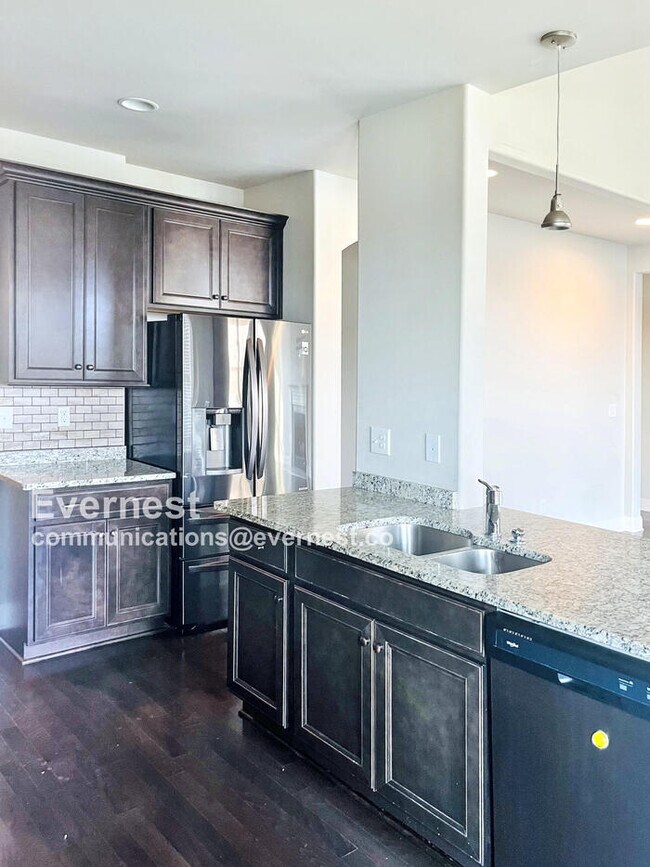 2951 Stewart Campbell Pointe, Spring Hill, TN 37174 - photo 4