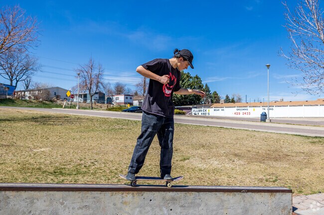 The Federal Heights Skatepark is located within the Hyland Hills Sports Complex.