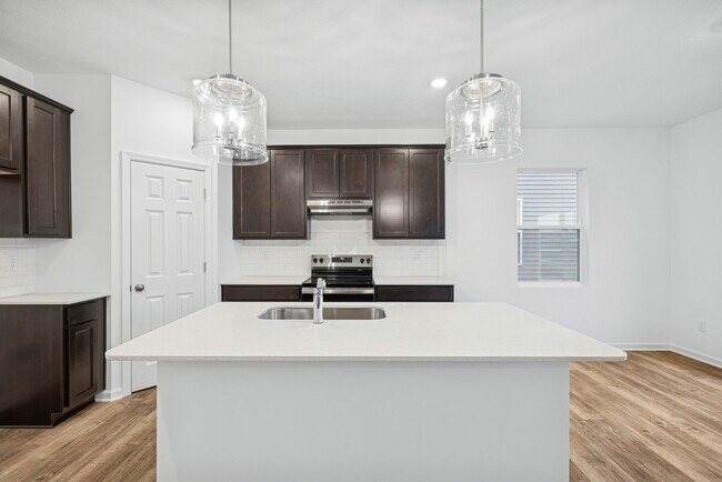 5110 Triple Crown Way, Indianapolis, IN 46237 - photo 4