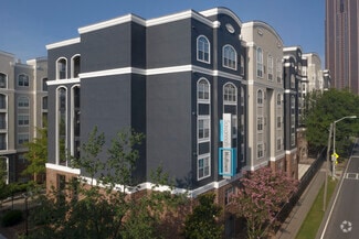 215 North Ave NE, Atlanta, GA 30308