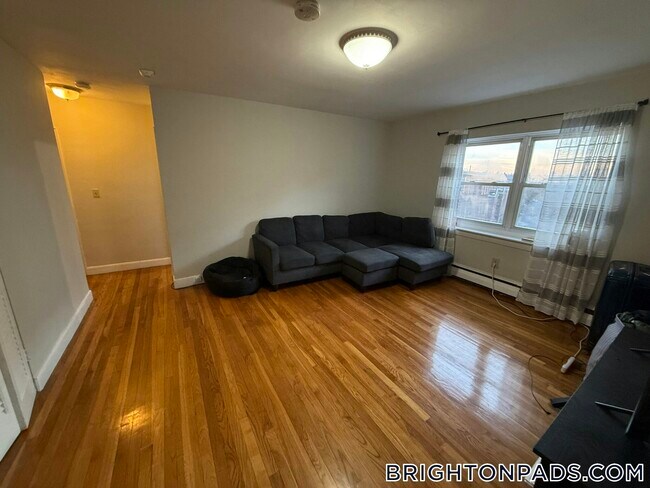 69 Chiswick Rd unit 9, Brighton, MA 02135 - photo 7