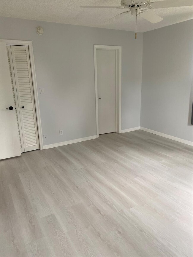 606 SW Natura Blvd Unit 201, Deerfield Beach, FL 33441
