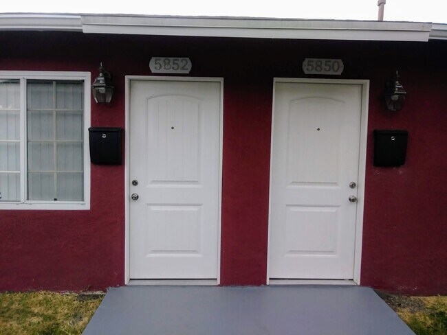 Entrance to front door