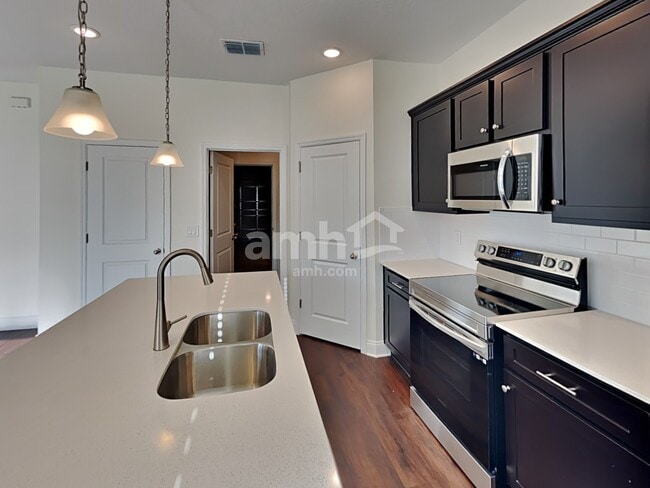 6162 Little Blf Cir, Mascotte, FL 34753 - photo 3