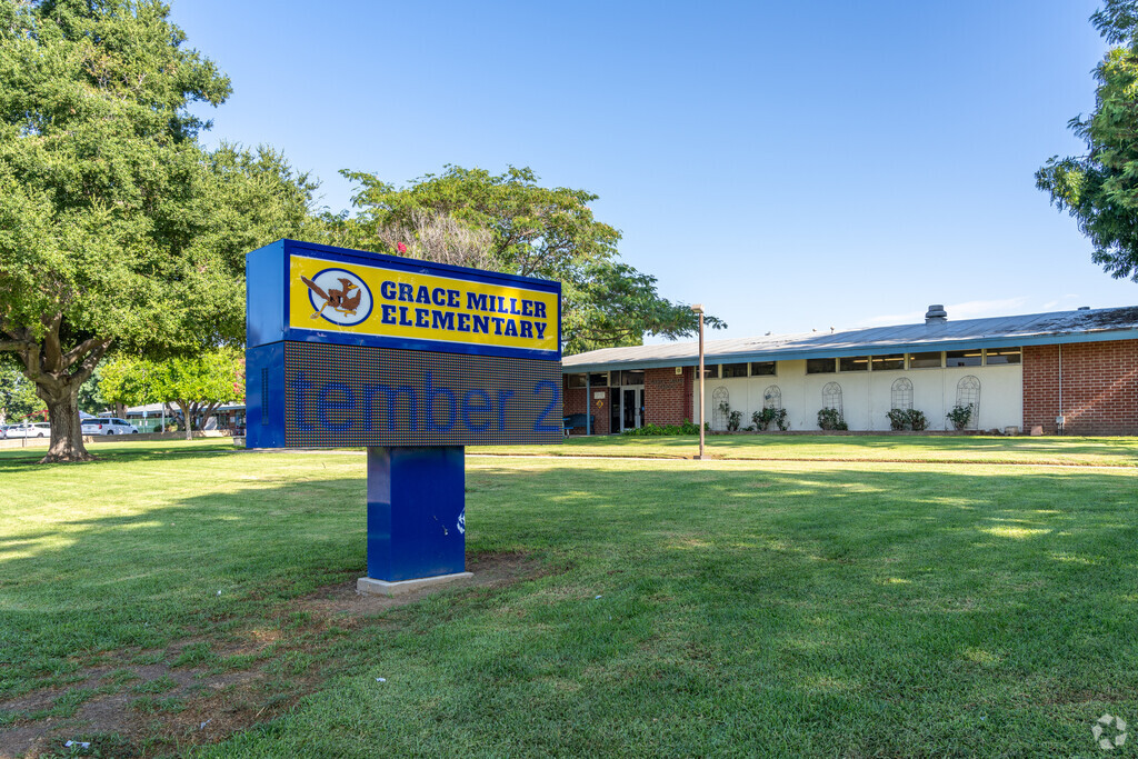Grace Miller Elementary School sign in the La Verne neighborhood.