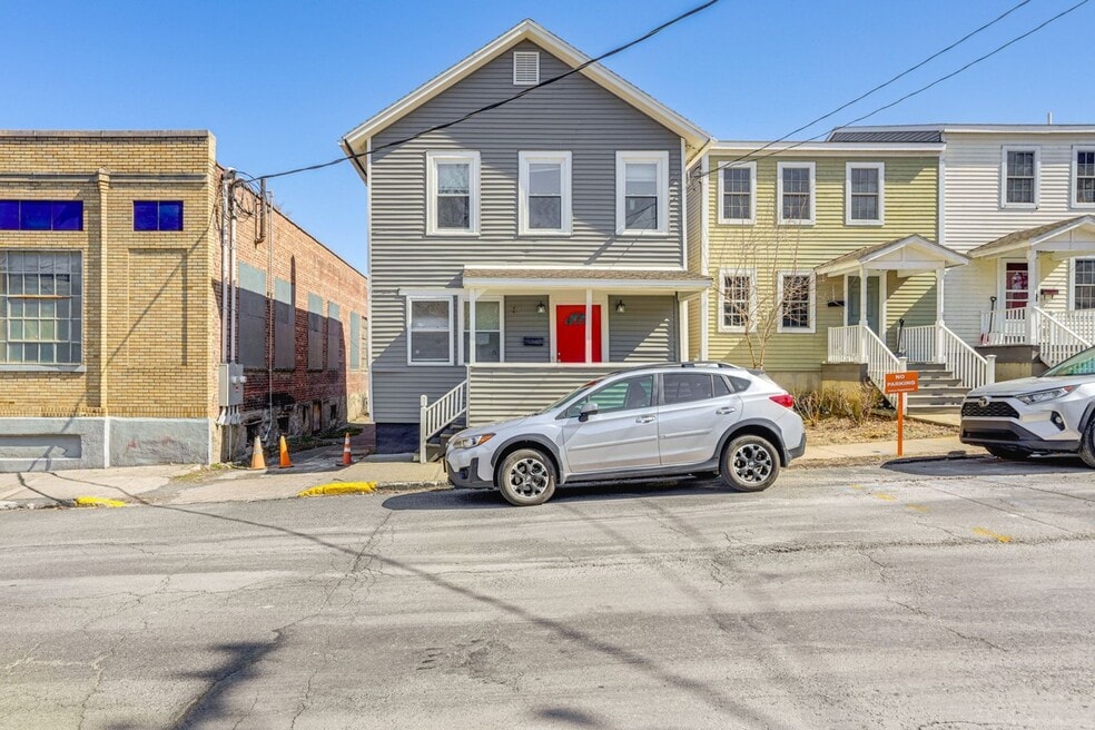 442 Columbia St, Hudson, NY 12534 - photo 1