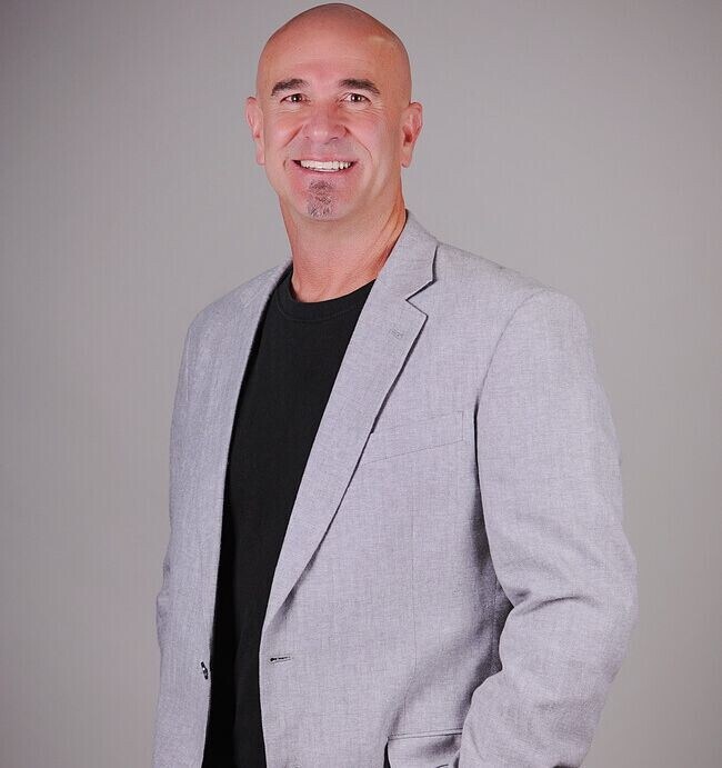 Agent Photo