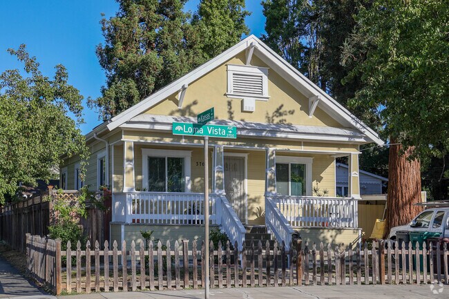 Craftsman houses are available in Laurel.