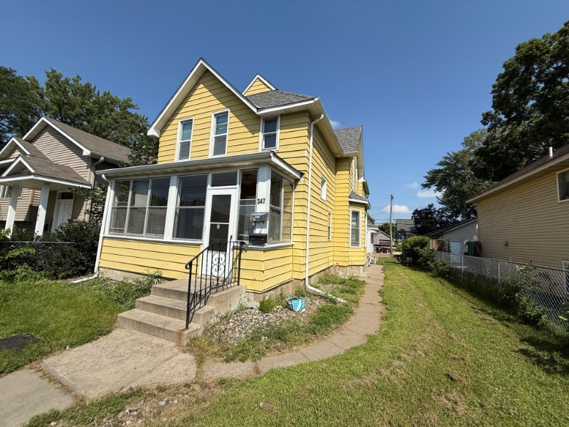 347 4th Ave S unit 2, South Saint Paul, MN 55075 - photo 1