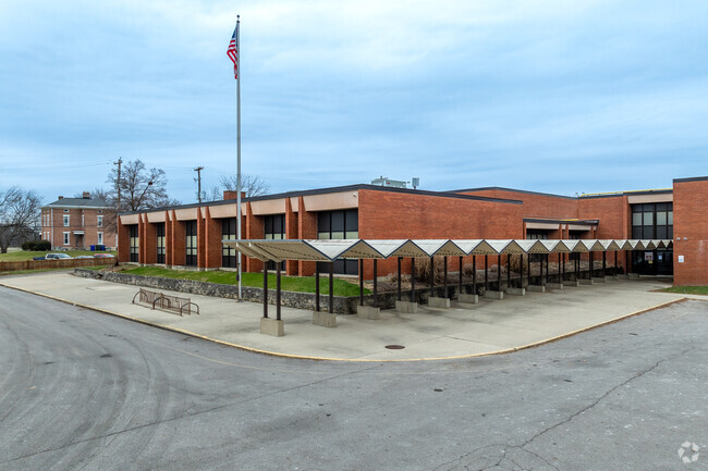 Buckeye Middle School is located in Far South, Columbus Ohio.