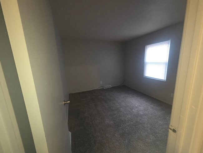 347 Mathews Rd, Boardman, OH 44512 - photo 4