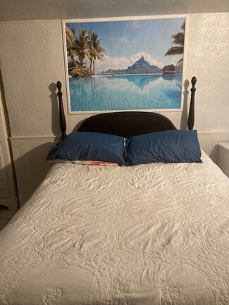 15 Cross St Unit One bedroom, Westerly, RI 02891