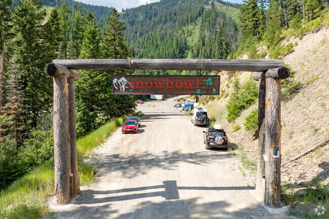 Snowbowl is about 15 miles from Wye.