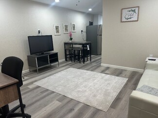 135 W Monroe St Unit 1, Kountze, TX 77625