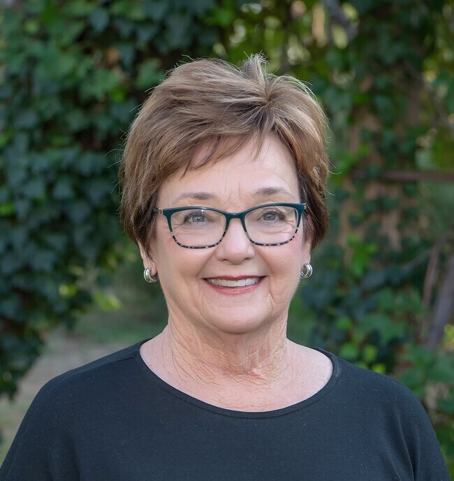 Rhonda Lisle