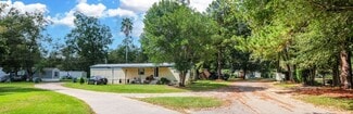 110 Lyon Ln, Thomasville, GA 31792