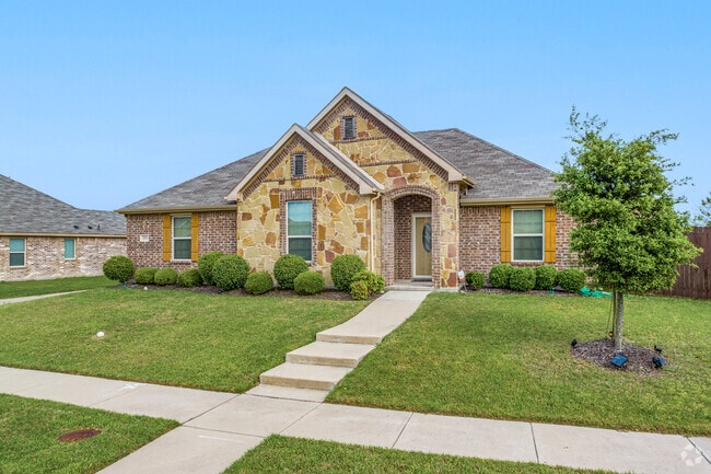 Newer contemporary homes in Lancaster feature modern amenities and energy-efficient features.