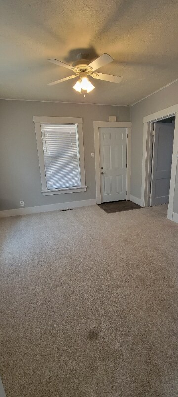 1008 E Ash St, Salina, KS 67401 - photo 3