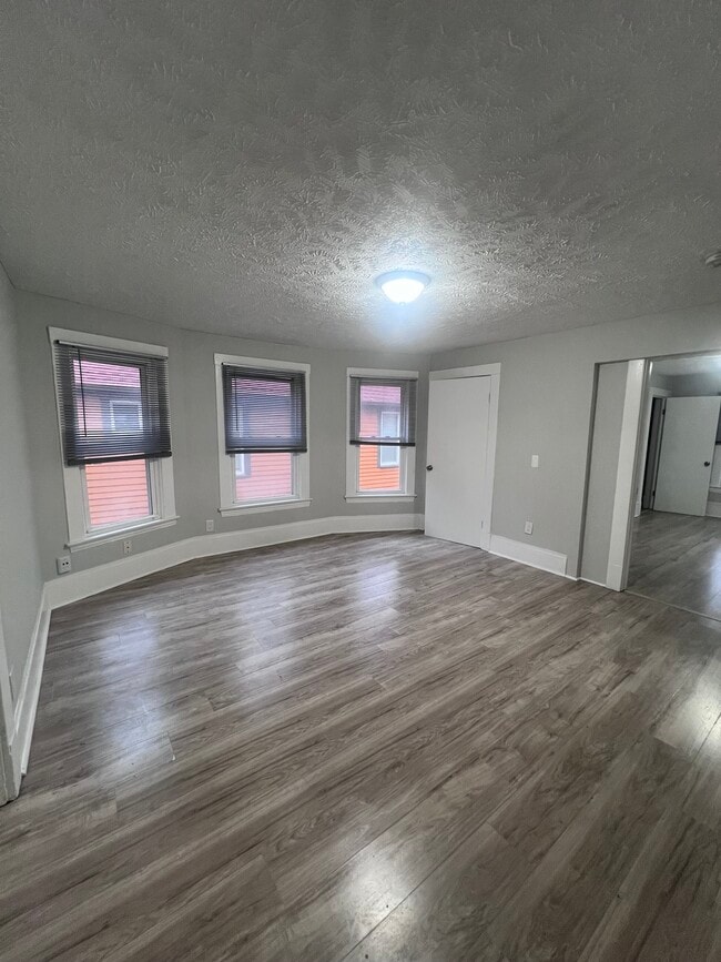 2018 Corning Ave unit 2 Upper, Cleveland, OH 44109 - photo 7