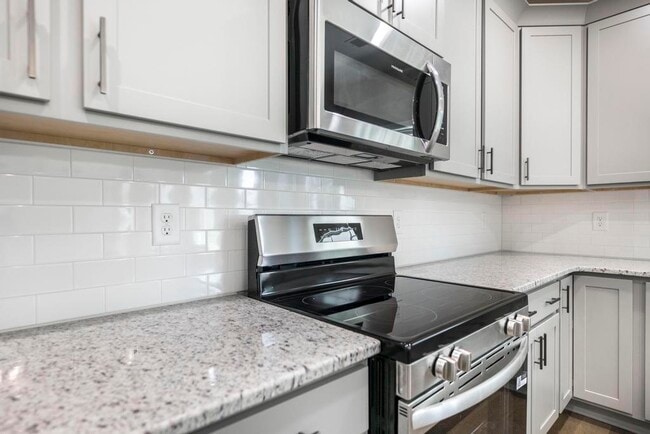 206 Black Birch Rd 13.jpg