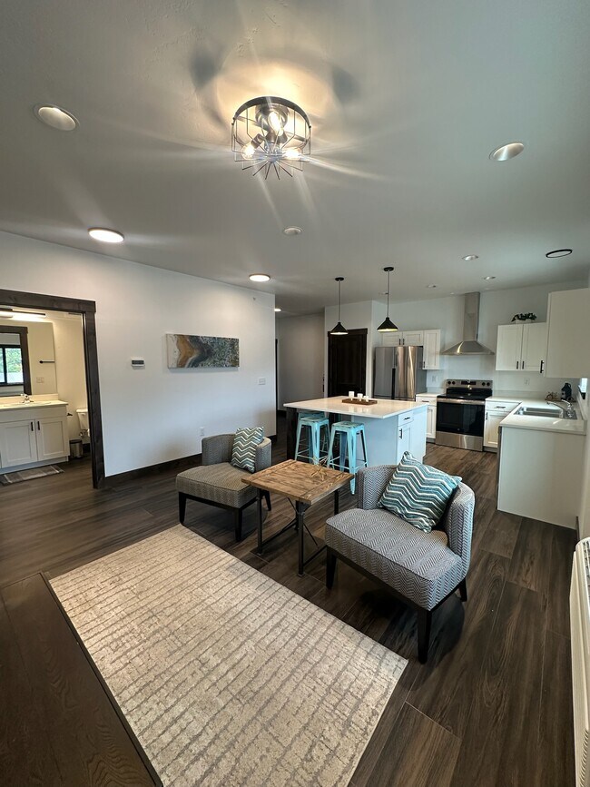 1010 Baker Ave unit 302, Whitefish, MT 59937 - photo 6