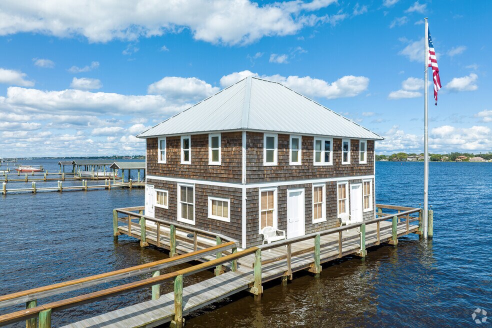 NH_Northbrook_540908_P2_V1_PL_100824