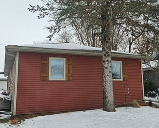 1317 6th St, Nevada, IA 50201