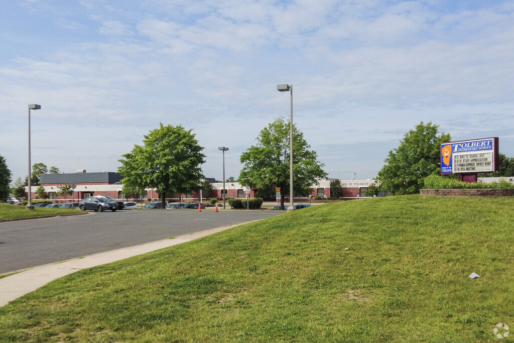 John W. Tolbert Jr. Elementary School serves students of Loudoun County.
