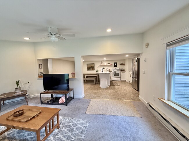 8 Hanson Dr, Topsham, ME 04086 - photo 2