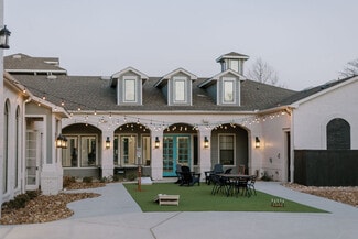 1300 Harvey Mitchell Pkwy S, College Station, TX 77840