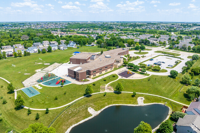 Students and staff love the campus of Walnut Hills Elementary School.
