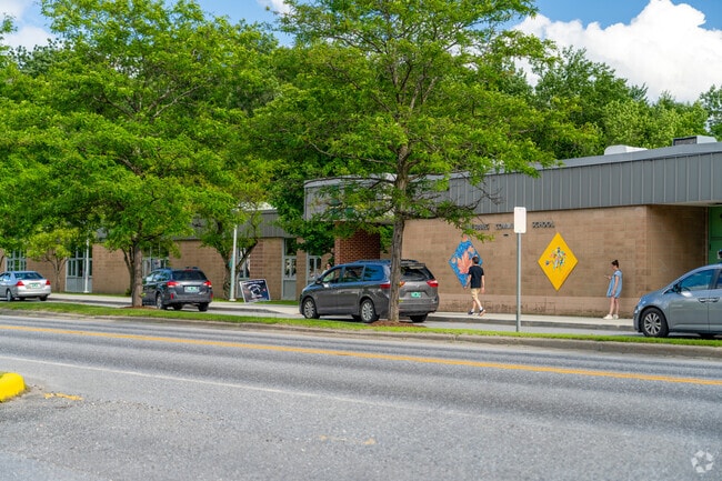 Hinesburg Community School in Hinesburg serves students in grades PK-8.