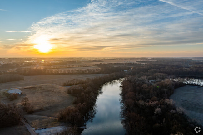 Flatrock River is a beautiful stretch of river and you would never imagine how close to the Columbus.