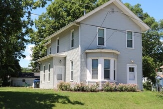 1206 Bridge Ave Unit 2, Davenport, IA 52803