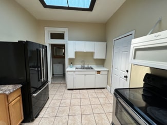 204 Cleveland Ave, Ishpeming, MI 49849