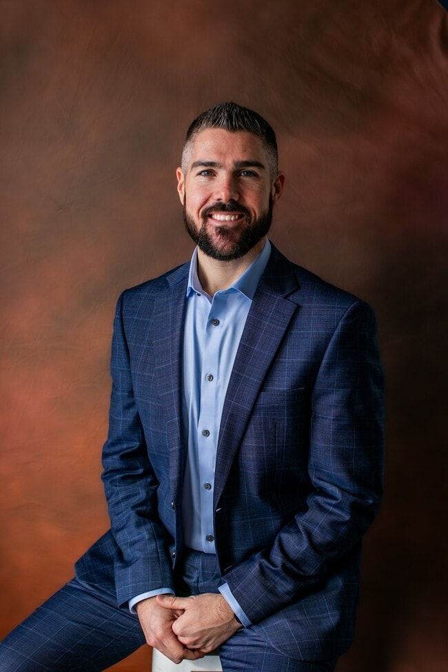 Agent Photo
