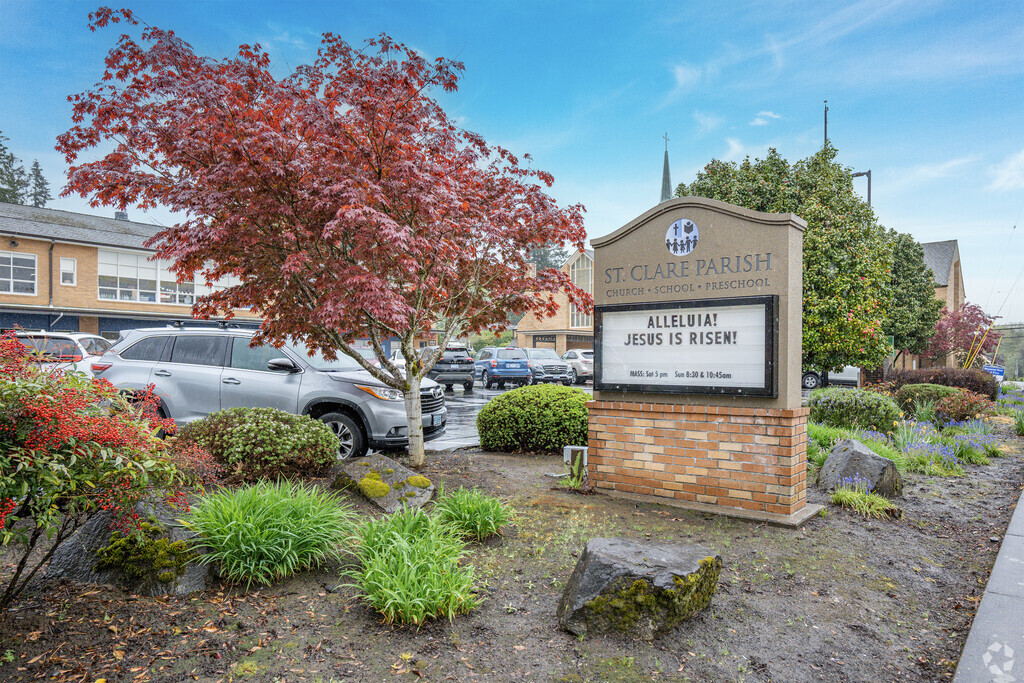 Pre-School and Elementary Students can attend the St. Clare private Catholic School in the Markham, Portland neighborhood.