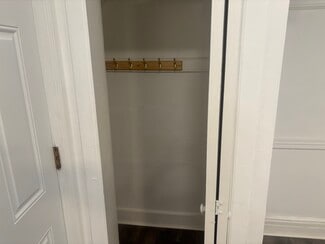 120 Glenwood Ave, Jersey City, NJ 07306