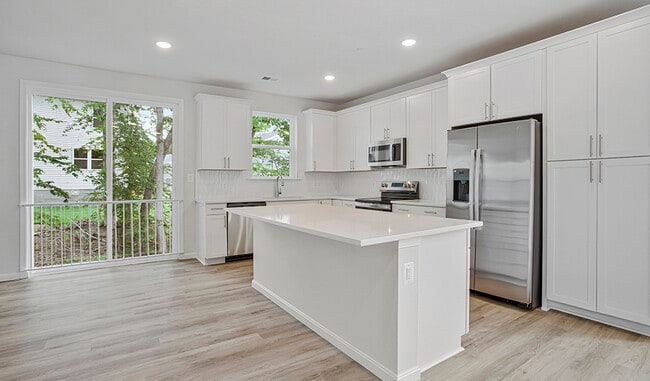 83 Catalpa Dr, North East, MD 21901 - photo 2